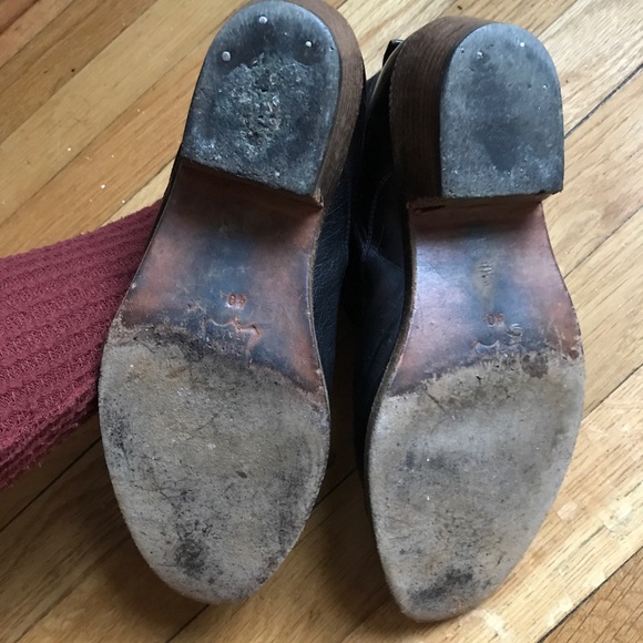 Beautiful Vintage ADAMICI Booties - Picture 3 of 6